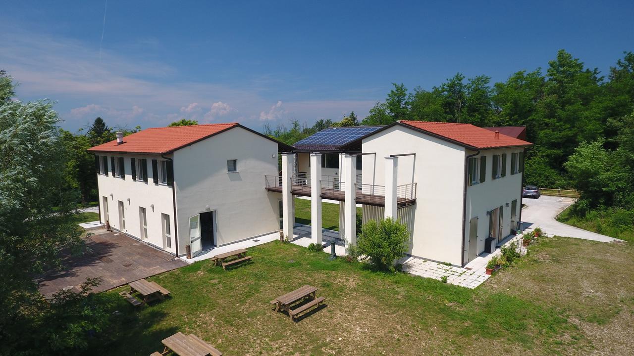 Cascina Monte Diviso Hostel Gallarate Exterior foto