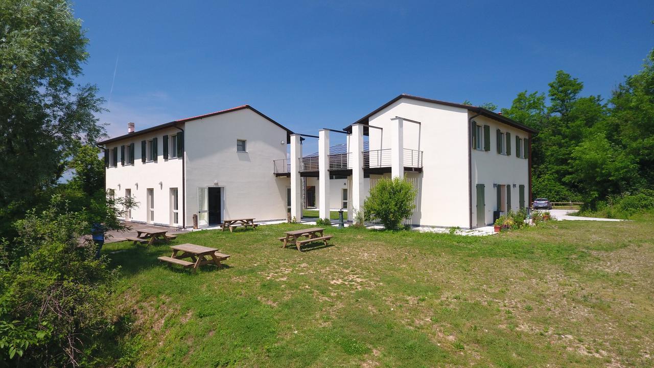 Cascina Monte Diviso Hostel Gallarate Exterior foto